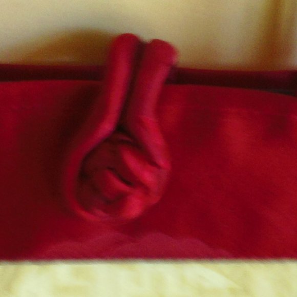 Shanghai Trio Red Silk Evening Hand Bag w/ dustbag EUC small - Picture 7 of 8